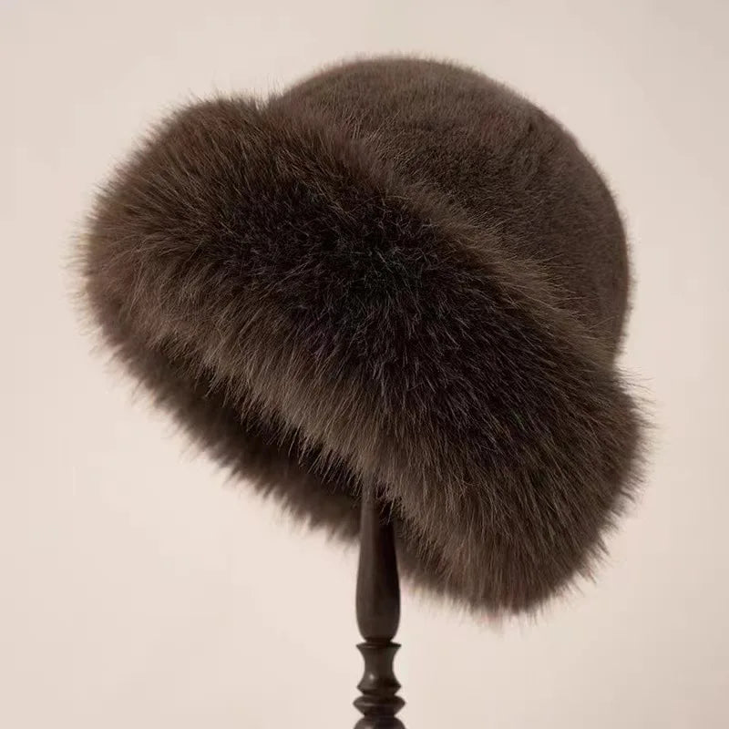 Elegante cappello di pelliccia